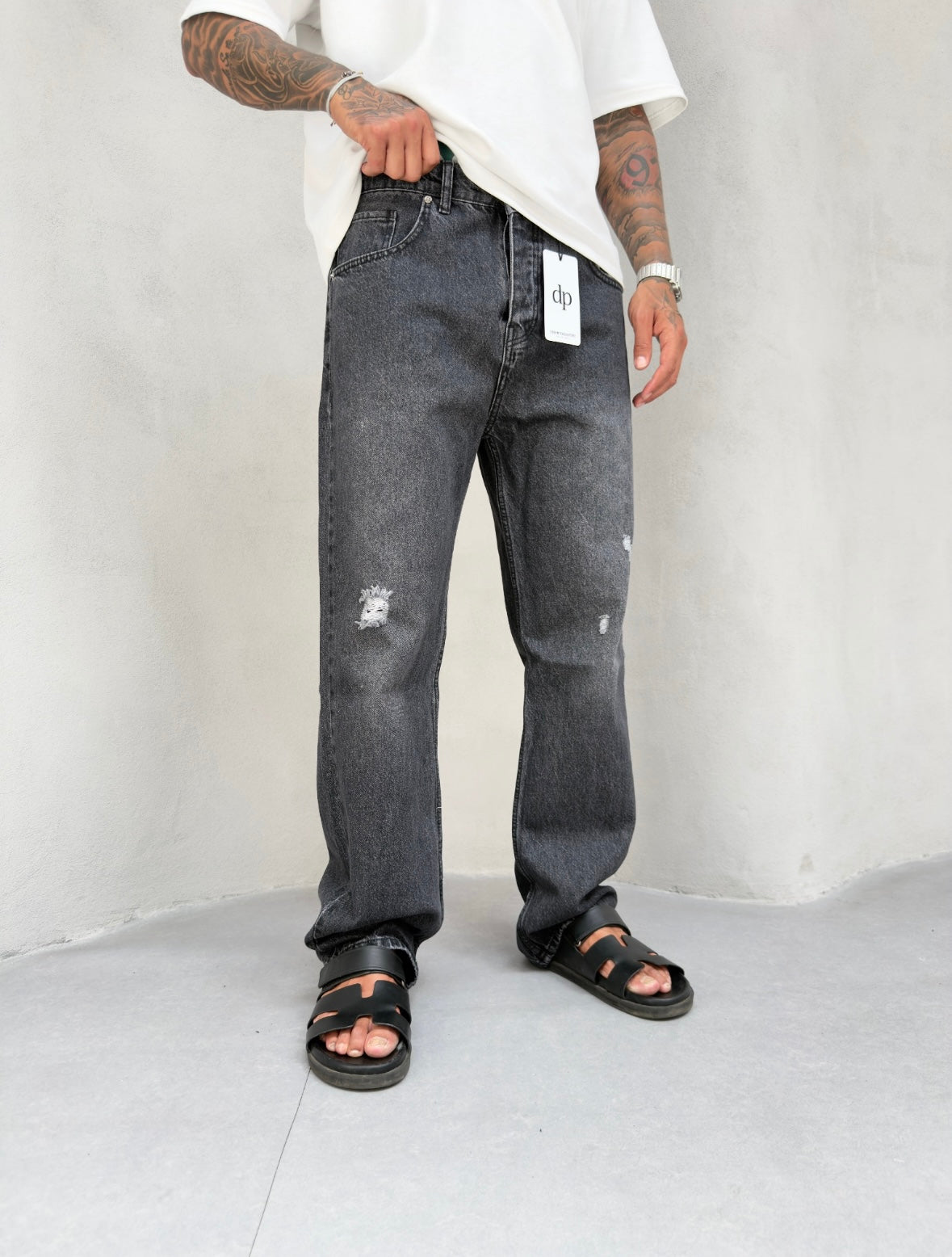Siyah Lazer Detaylı Baggy